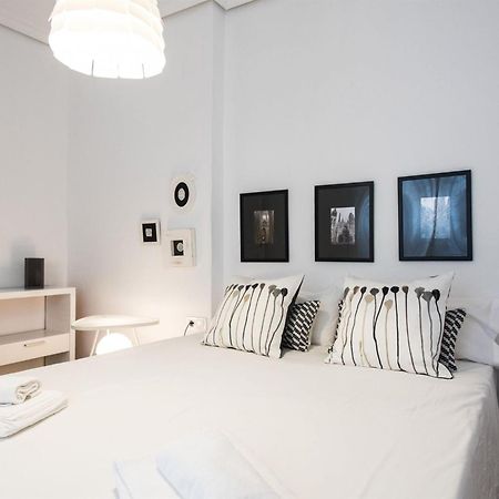 Alhondiga Suite Apartment With Terrace Sevilha Exterior foto